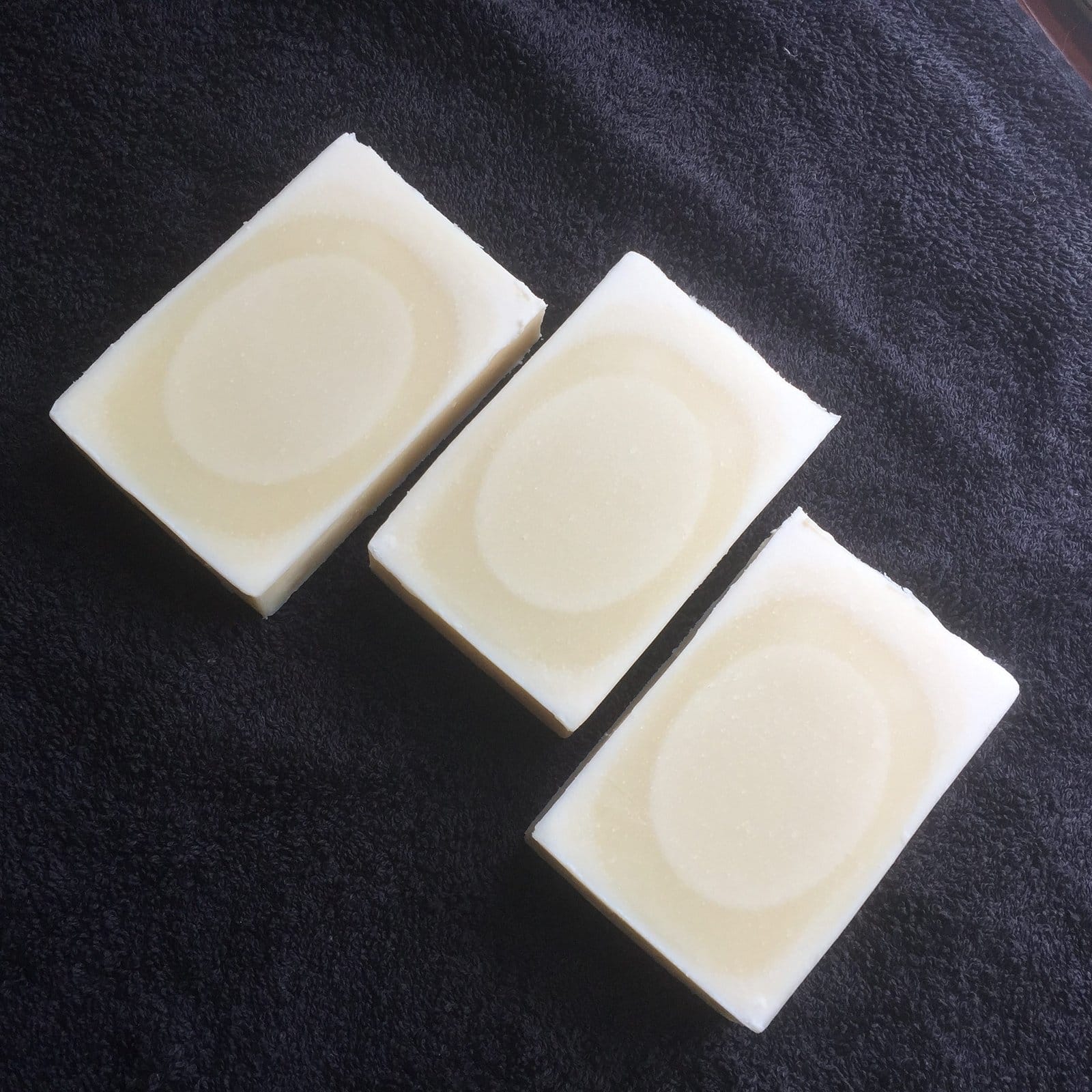 Facial Bars with Partial Gel