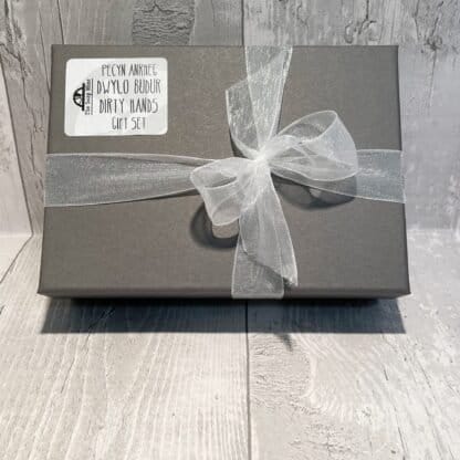 Dirty Hands Gift Set Outer Box