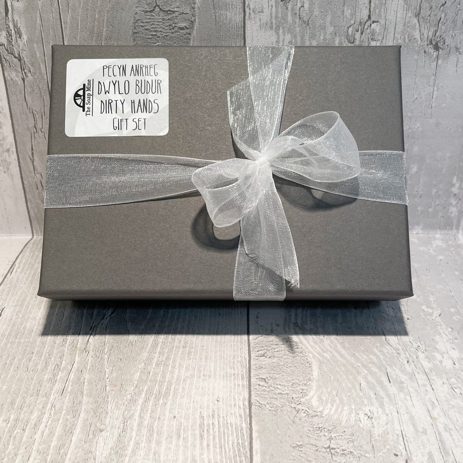 Dirty Hands Gift Set Outer Box